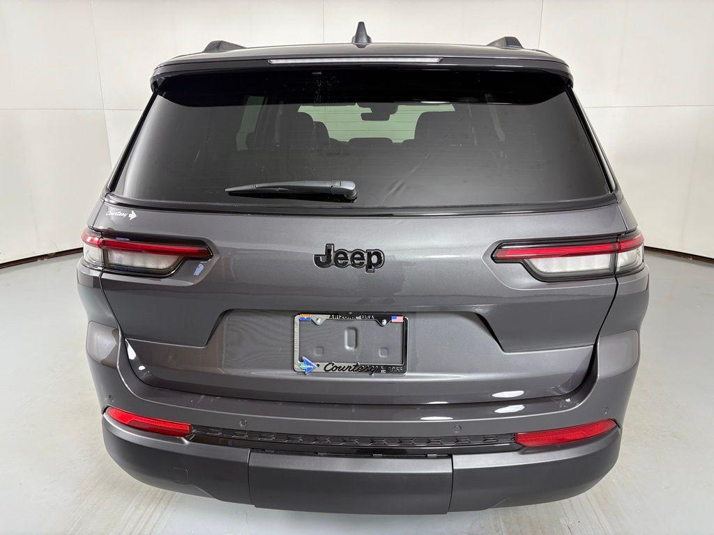 new 2025 Jeep Grand Cherokee L car, priced at $40,045