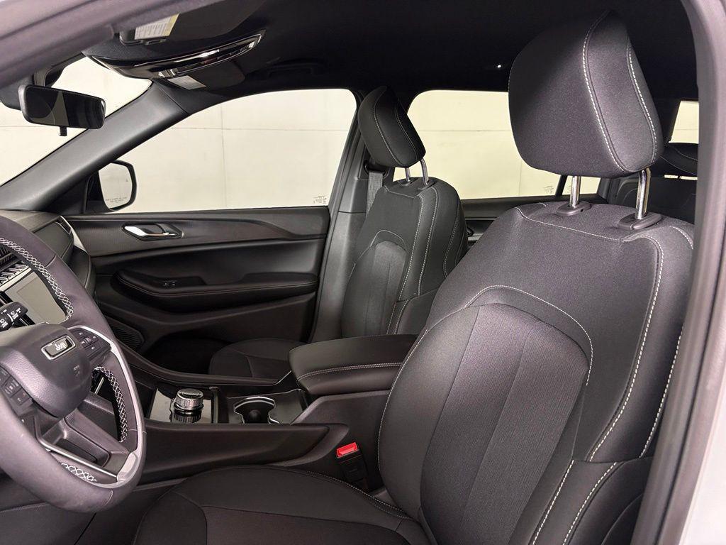 new 2026 Jeep Grand Cherokee L car, priced at $37,917