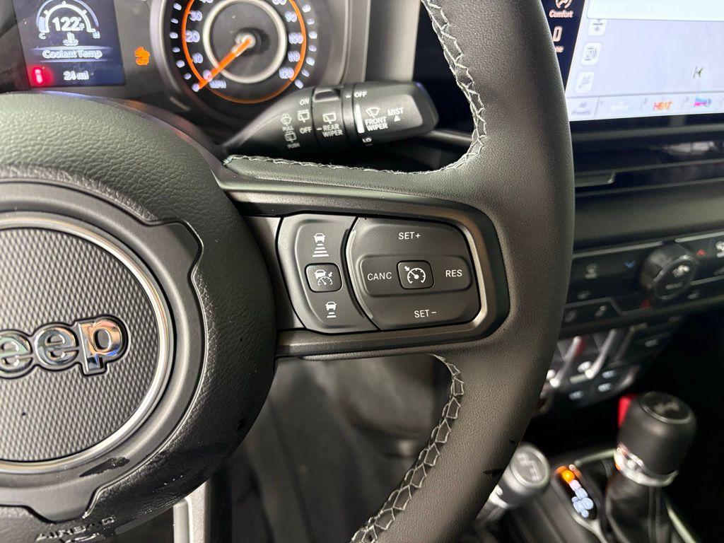new 2026 Jeep Wrangler car, priced at $43,225