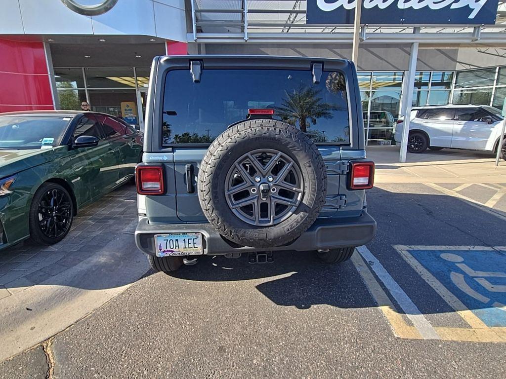 used 2025 Jeep Wrangler car, priced at $39,099