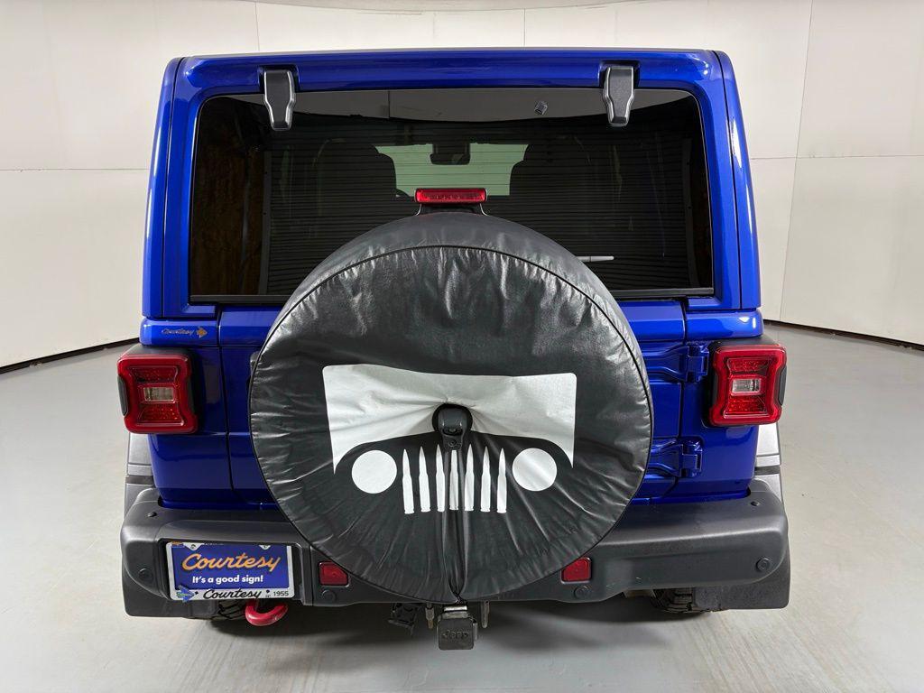 used 2019 Jeep Wrangler Unlimited car, priced at $31,900