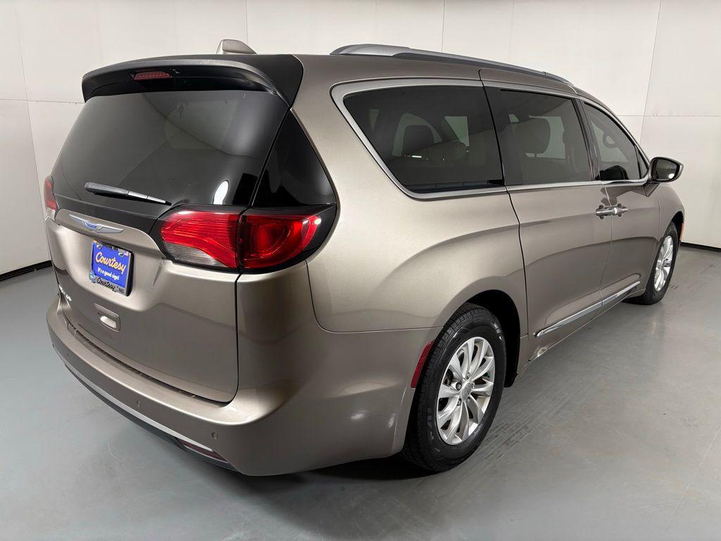 used 2018 Chrysler Pacifica car, priced at $13,900