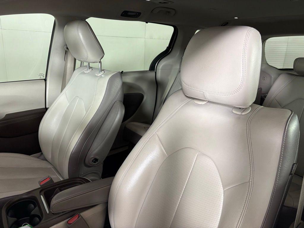 used 2018 Chrysler Pacifica car, priced at $13,900