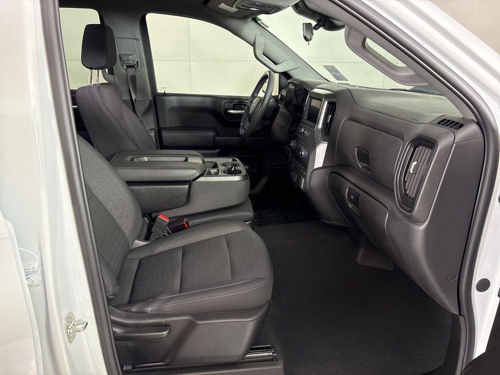used 2024 Chevrolet Silverado 1500 car, priced at $42,900