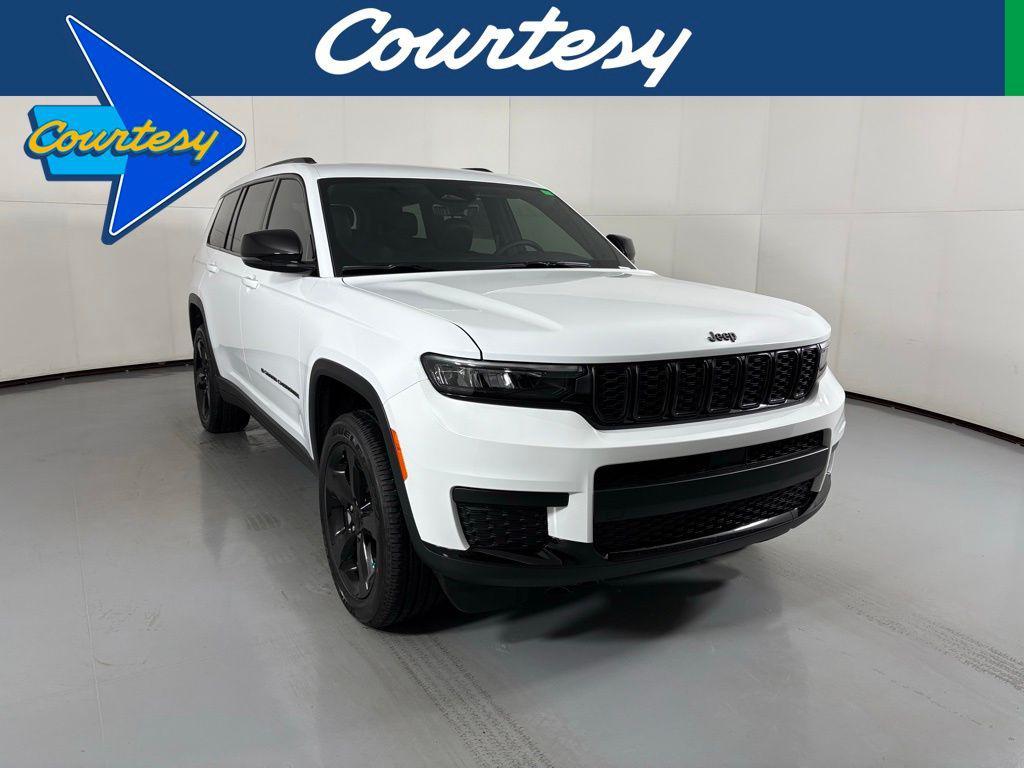 new 2025 Jeep Grand Cherokee L car, priced at $42,900