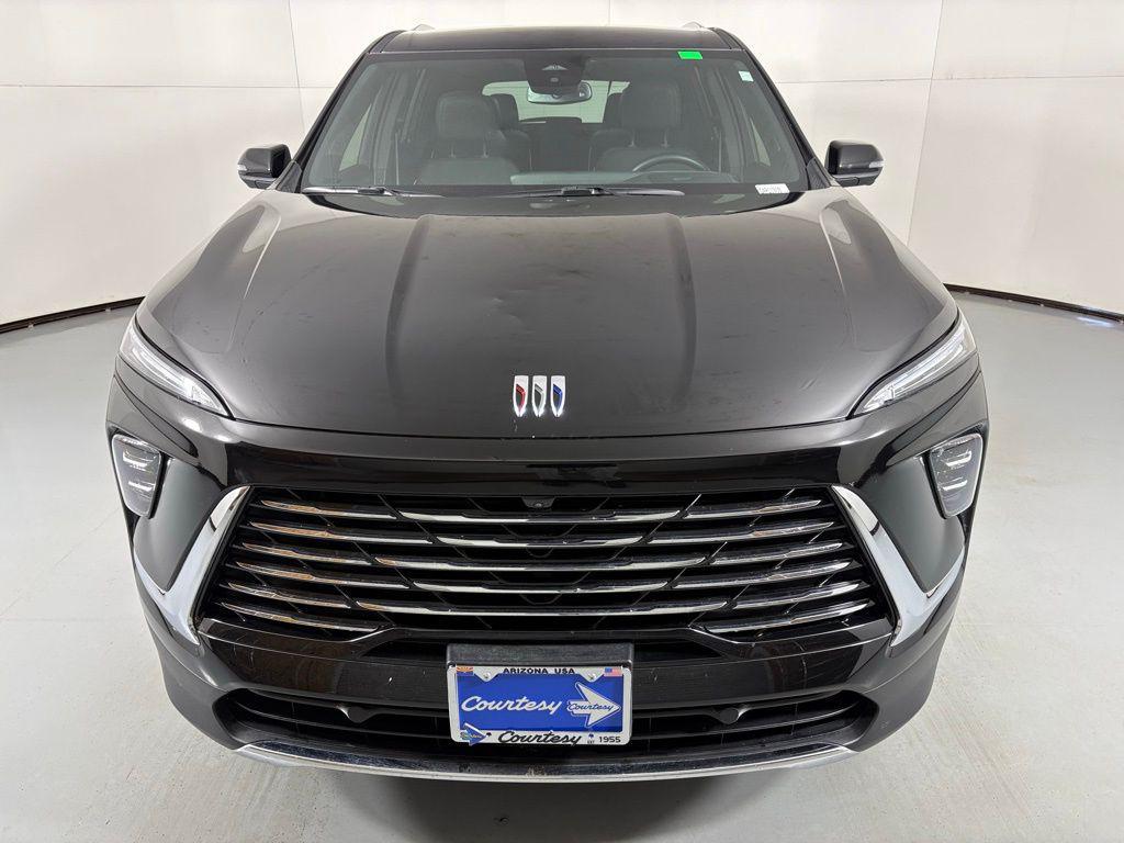 used 2025 Buick Enclave car, priced at $33,000