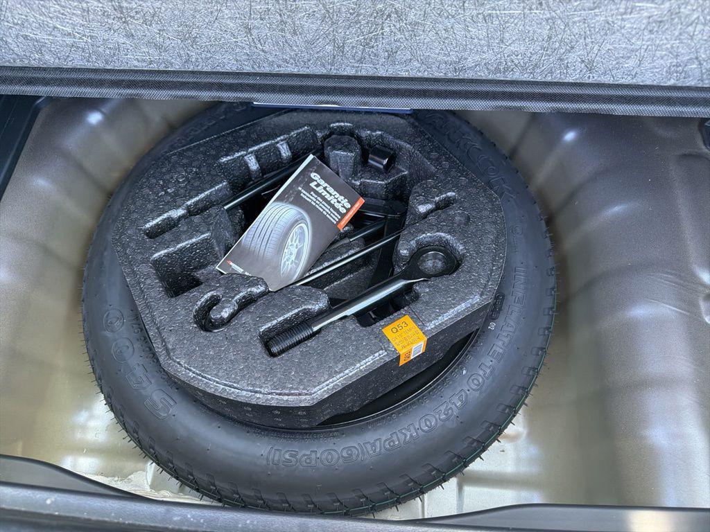 used 2025 Hyundai Venue car, priced at $21,000