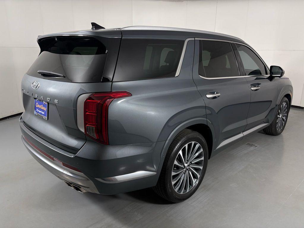 used 2025 Hyundai Palisade car, priced at $43,100