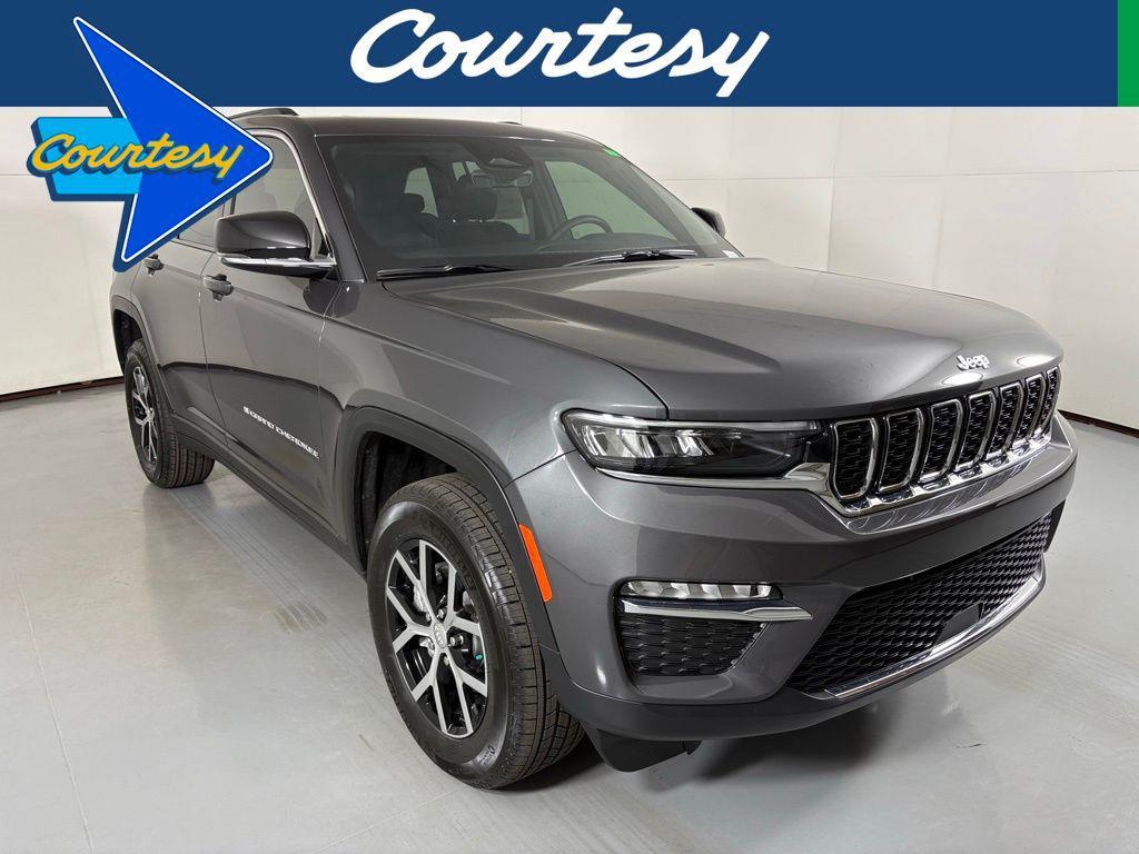 new 2025 Jeep Grand Cherokee car, priced at $42,600