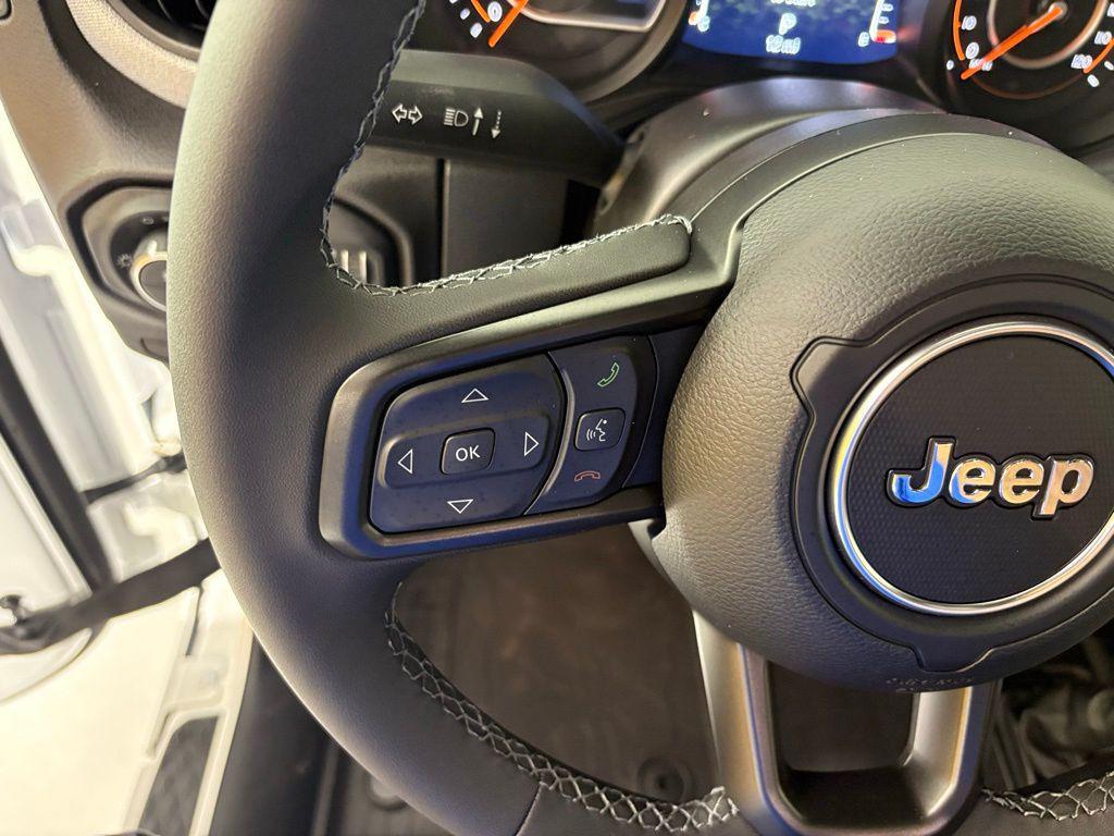 new 2026 Jeep Gladiator car, priced at $40,295