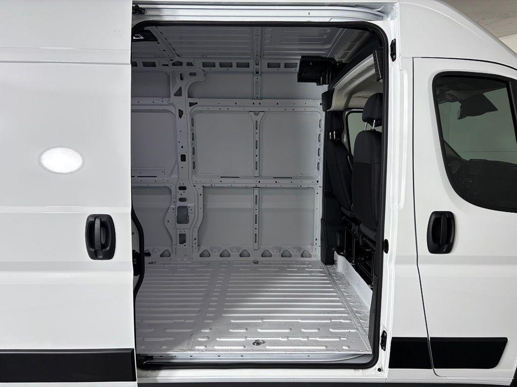 new 2026 Ram ProMaster 2500 car, priced at $55,173