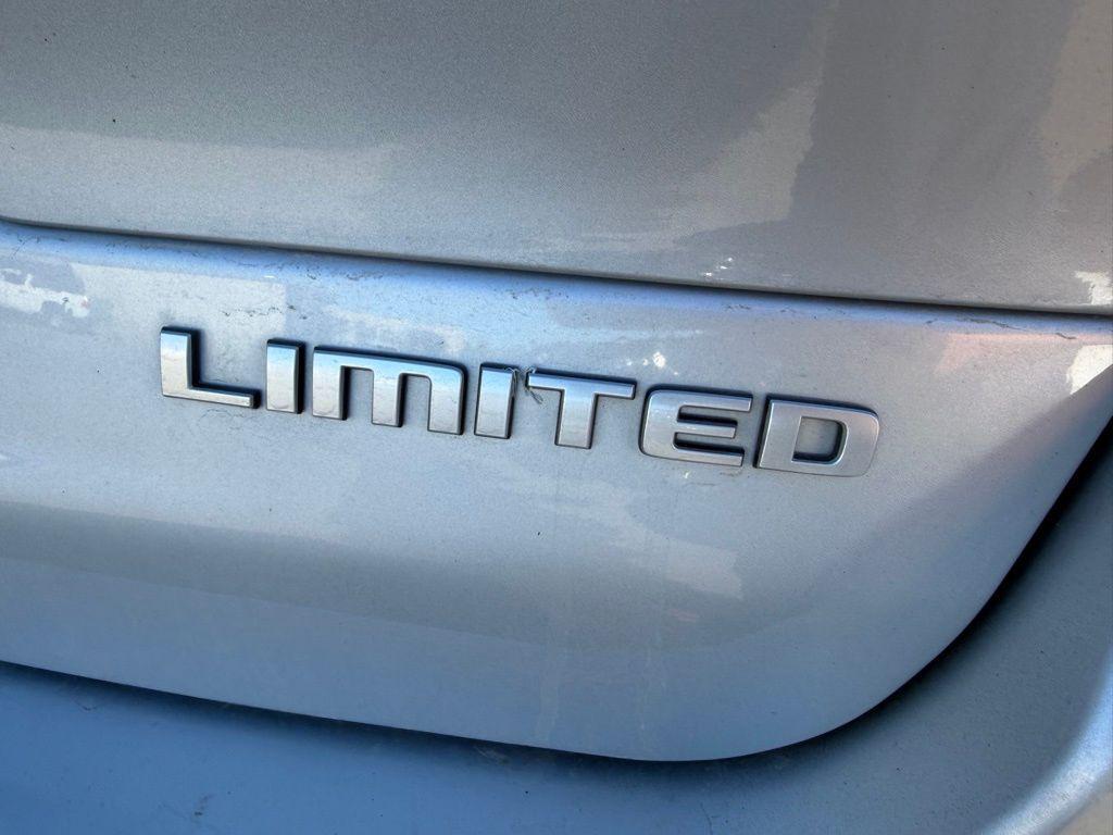 used 2024 Jeep Grand Cherokee L car, priced at $30,000