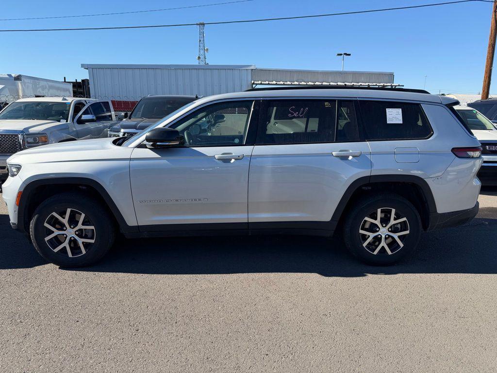 used 2024 Jeep Grand Cherokee L car, priced at $30,000