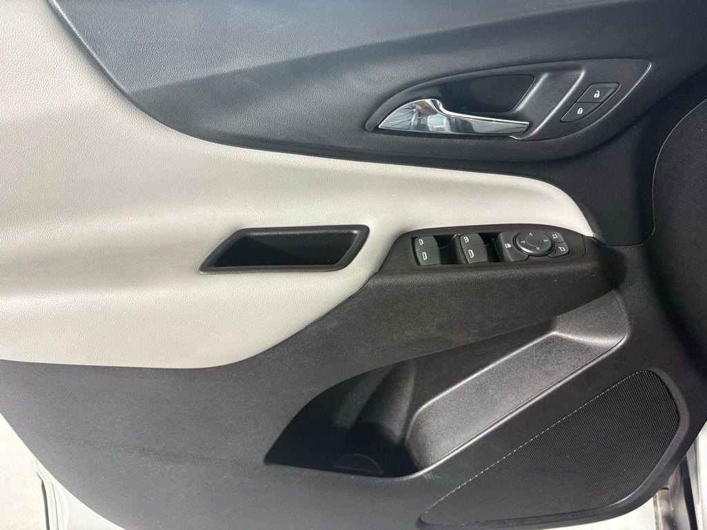 used 2018 Chevrolet Equinox car, priced at $9,500
