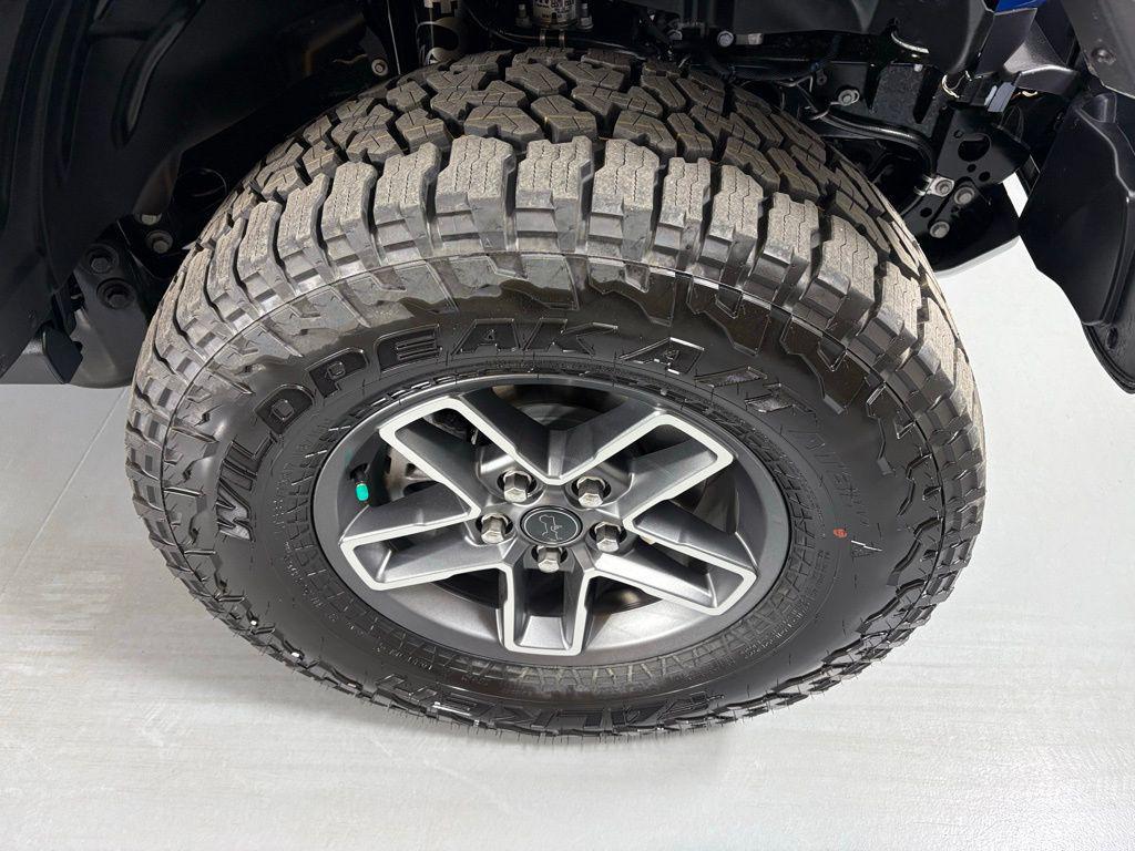 new 2026 Jeep Gladiator car, priced at $45,519