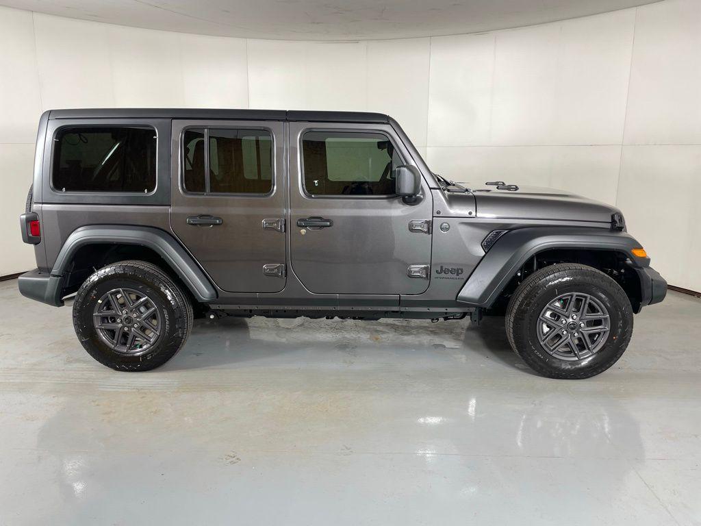 new 2025 Jeep Wrangler car, priced at $42,500