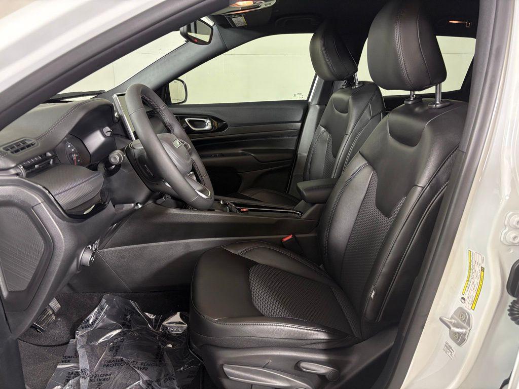 new 2026 Jeep Compass car, priced at $26,485