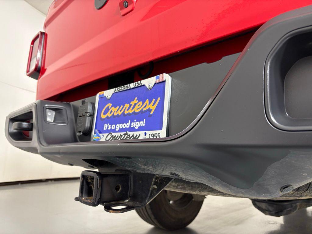 used 2023 Jeep Gladiator car, priced at $25,900