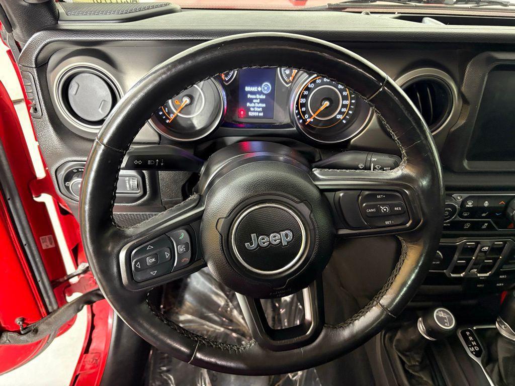 used 2023 Jeep Gladiator car, priced at $25,900