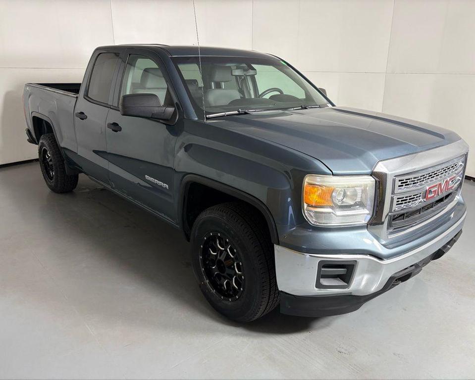 used 2014 GMC Sierra 1500 car, priced at $16,200
