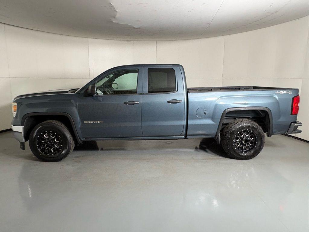 used 2014 GMC Sierra 1500 car, priced at $16,200