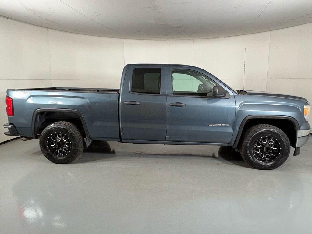 used 2014 GMC Sierra 1500 car, priced at $16,200