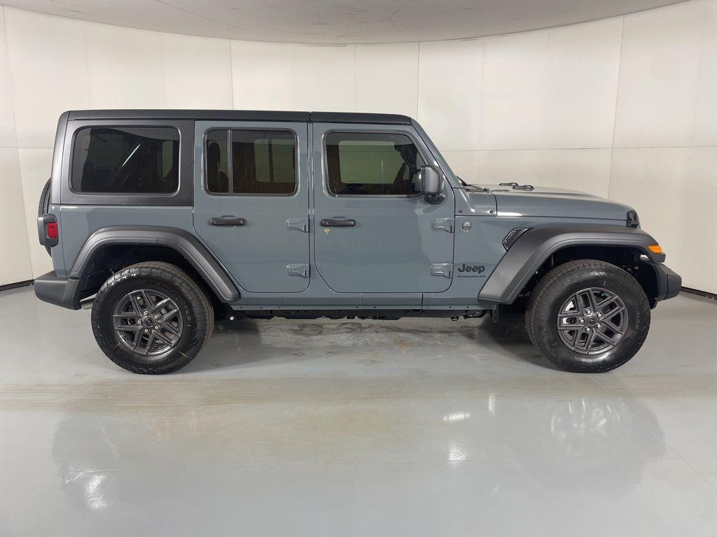 new 2025 Jeep Wrangler car, priced at $41,315