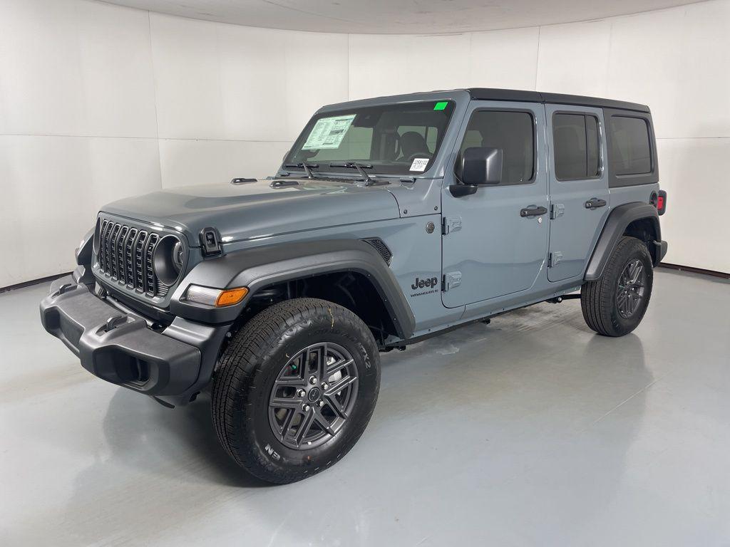new 2025 Jeep Wrangler car, priced at $41,315