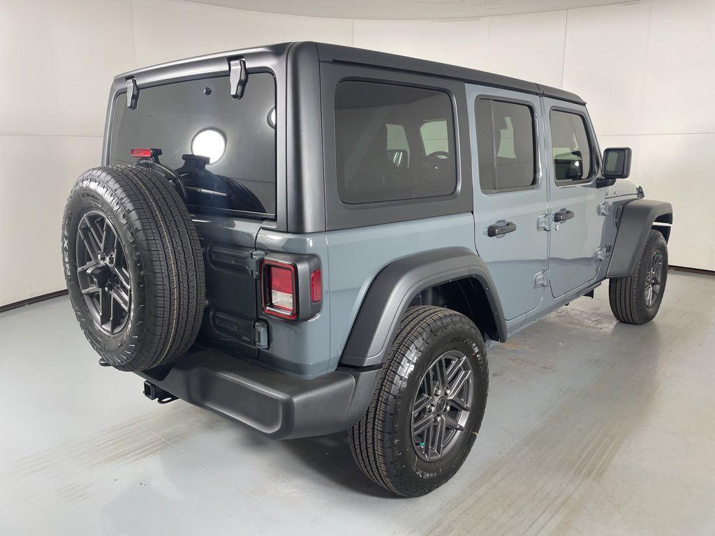 new 2025 Jeep Wrangler car, priced at $41,315