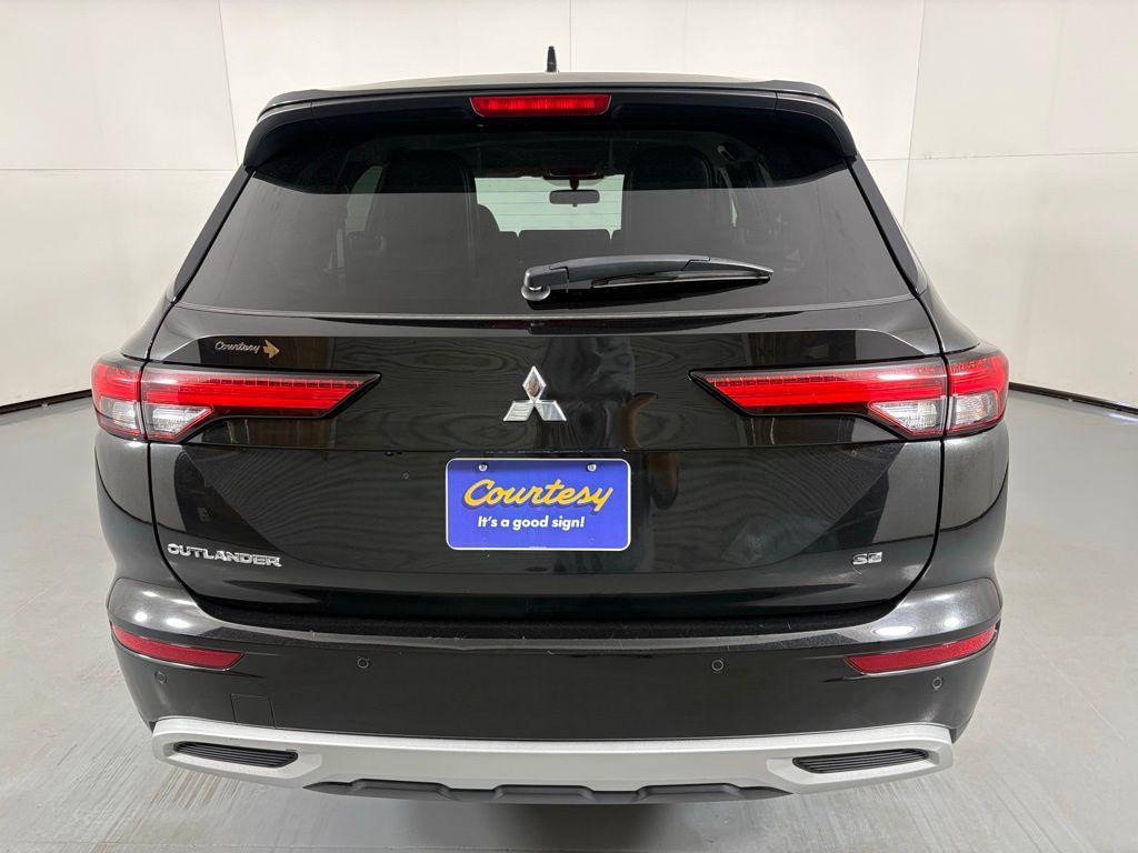 used 2024 Mitsubishi Outlander car, priced at $21,600