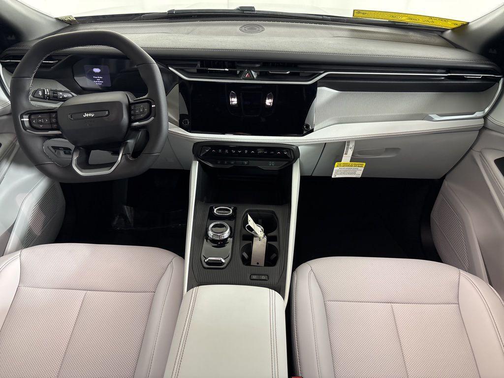 new 2026 Jeep Cherokee car, priced at $41,085