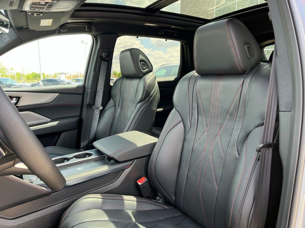 new 2026 Acura MDX car, priced at $70,950