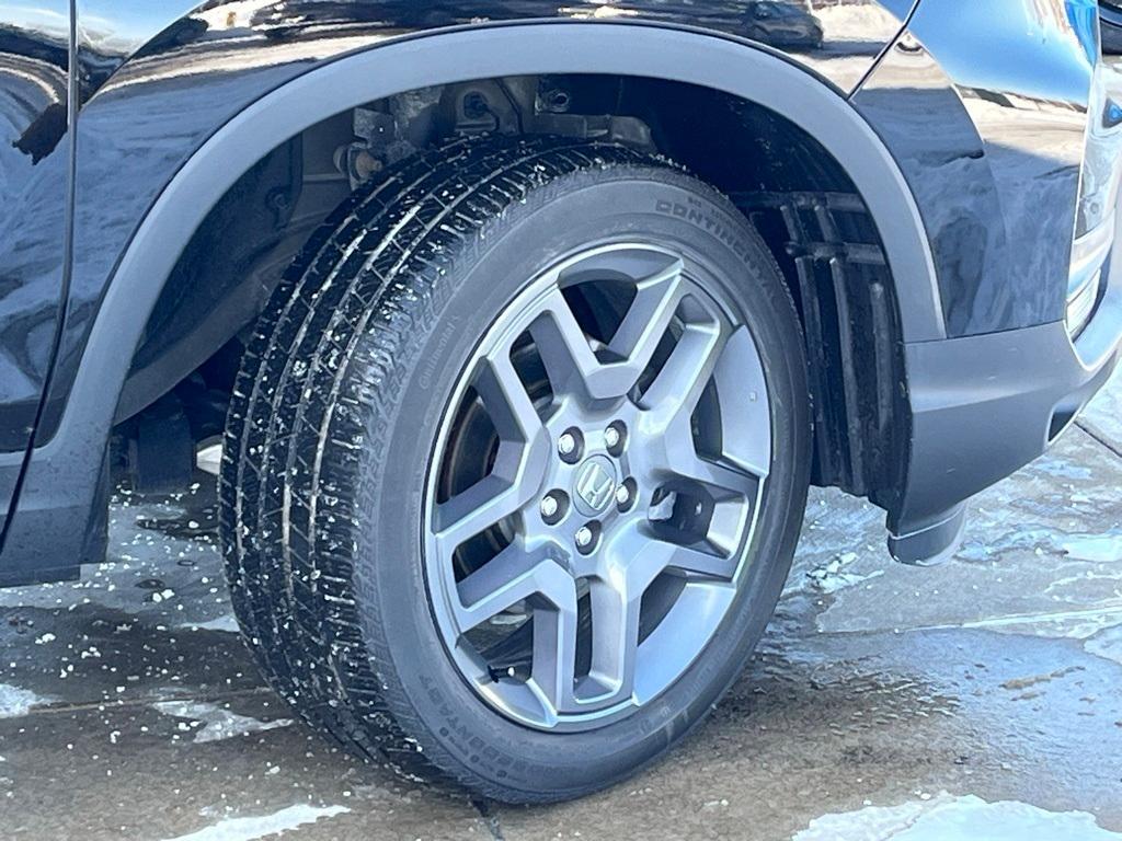 used 2023 Honda Passport car, priced at $31,214