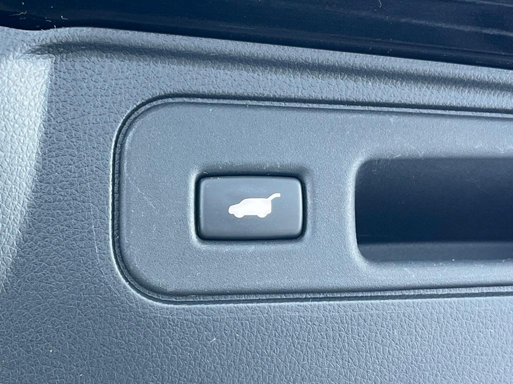 used 2023 Honda Passport car, priced at $31,214