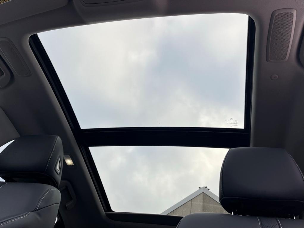 used 2025 Acura RDX car, priced at $42,414