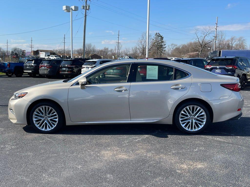 used 2016 Lexus ES 350 car, priced at $19,826