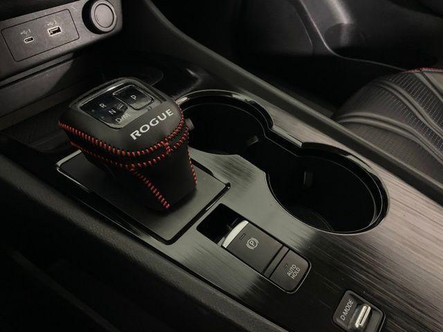 used 2021 Nissan Rogue car, priced at $17,247