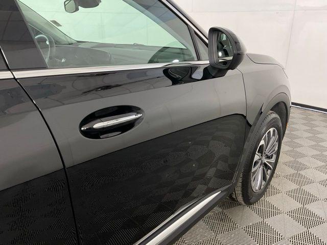 used 2025 Buick Envision car, priced at $28,618