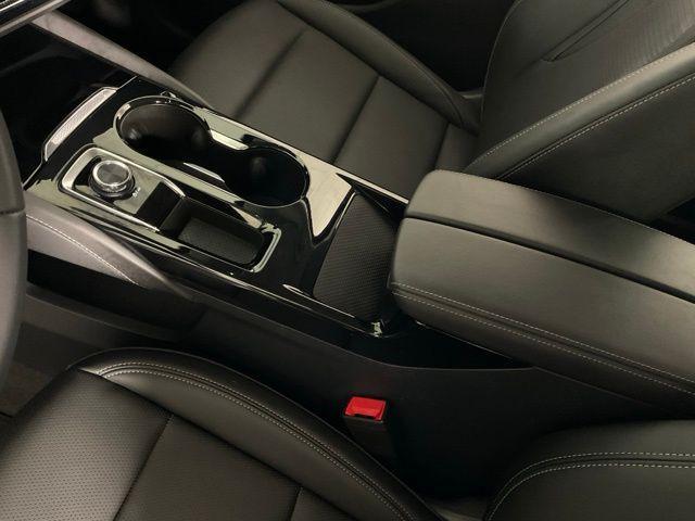 used 2025 Buick Envision car, priced at $28,618