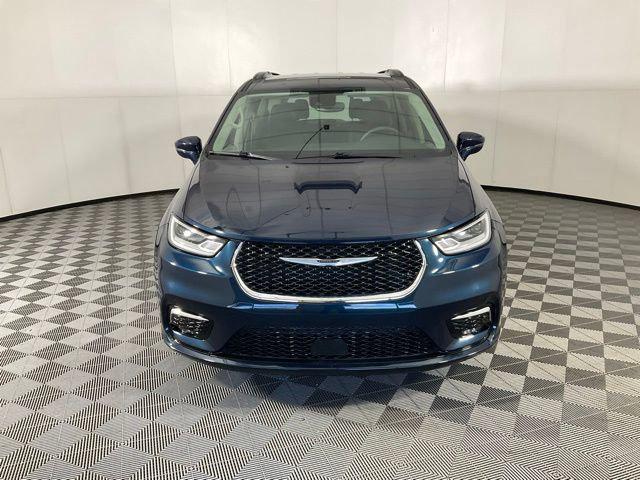 used 2022 Chrysler Pacifica car, priced at $27,024