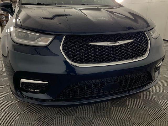 used 2022 Chrysler Pacifica car, priced at $28,310