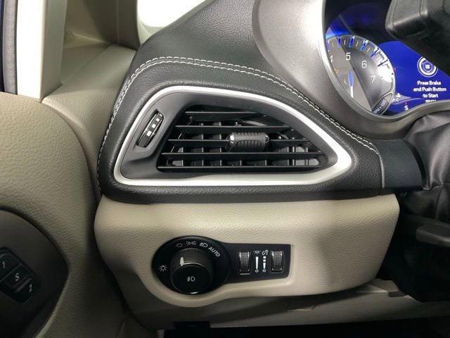 used 2022 Chrysler Pacifica car, priced at $27,024