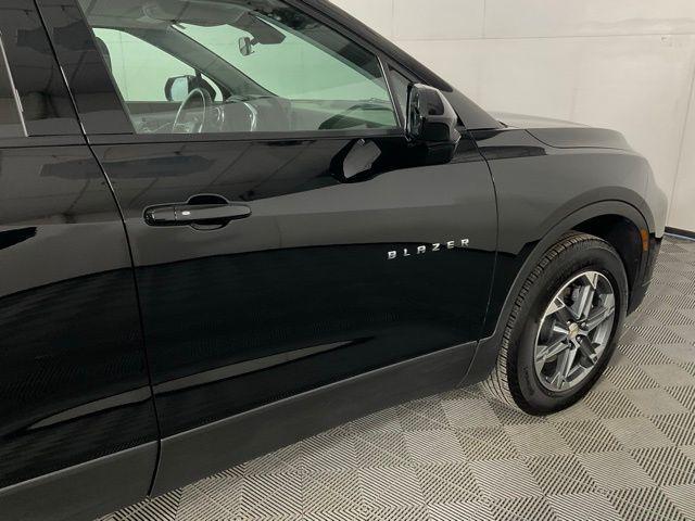 used 2025 Chevrolet Blazer car, priced at $31,812