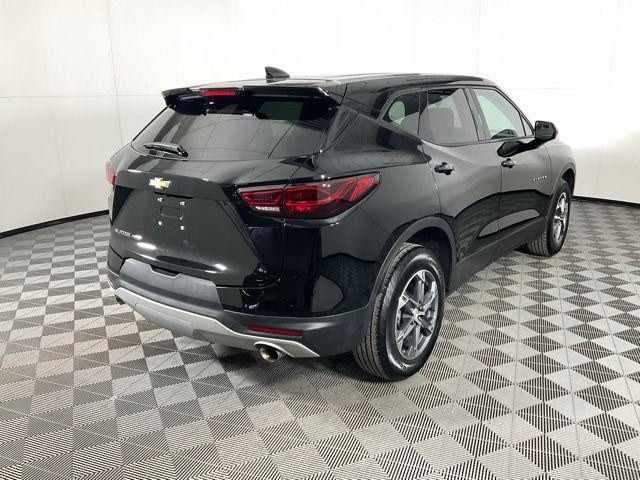 used 2025 Chevrolet Blazer car, priced at $31,812