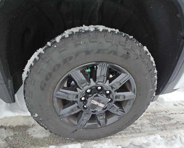 used 2025 GMC Sierra 3500 car, priced at $75,962