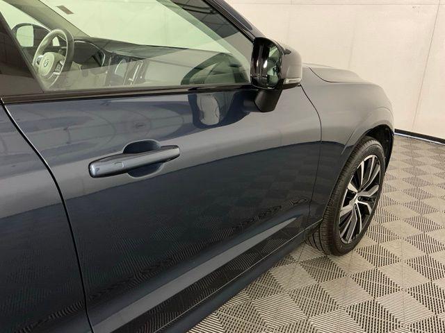 used 2023 Volvo XC60 car, priced at $33,417