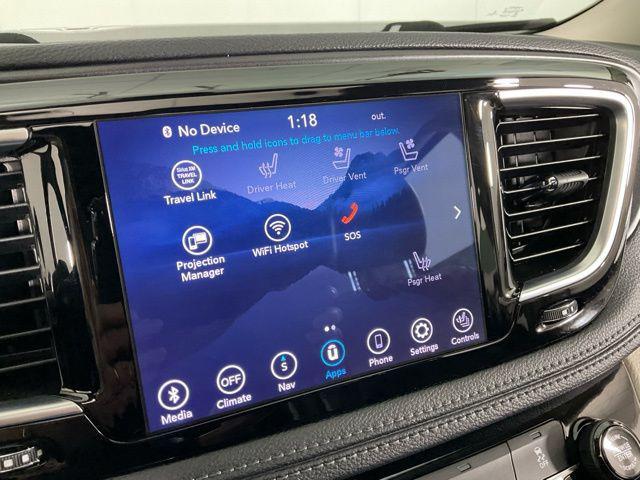used 2020 Chrysler Pacifica car, priced at $18,934