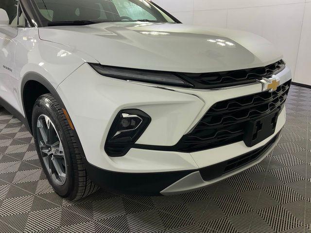 used 2025 Chevrolet Blazer car, priced at $30,449