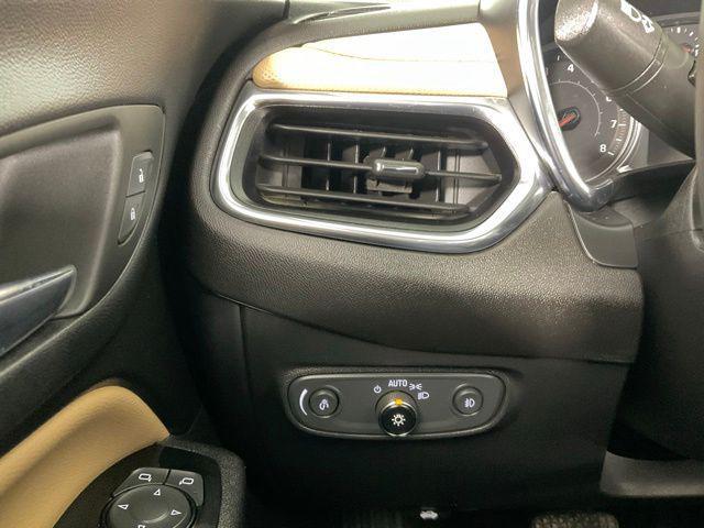 used 2023 Chevrolet Equinox car, priced at $25,737
