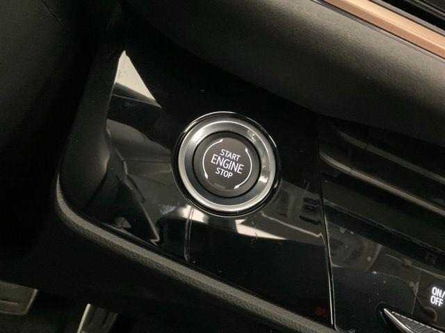 new 2025 Buick Envision car, priced at $44,363